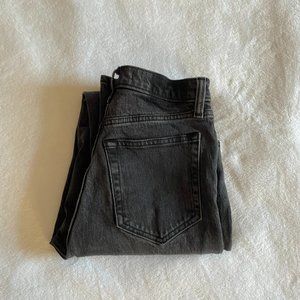 Abercrombie - Ultra High Rise 90s Straight Jean (Black) | 25L